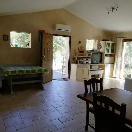 Gasthuis In Campagna Da Nino Olbia